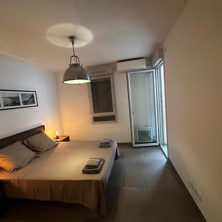 Superbe Appartement Terrasse 2P A 5 Min A Pied Du Vieux Nice, Du Port Et Du Tram Exterior foto